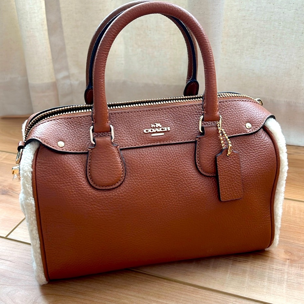NWOT Coach Mini Bennett shearling satchel